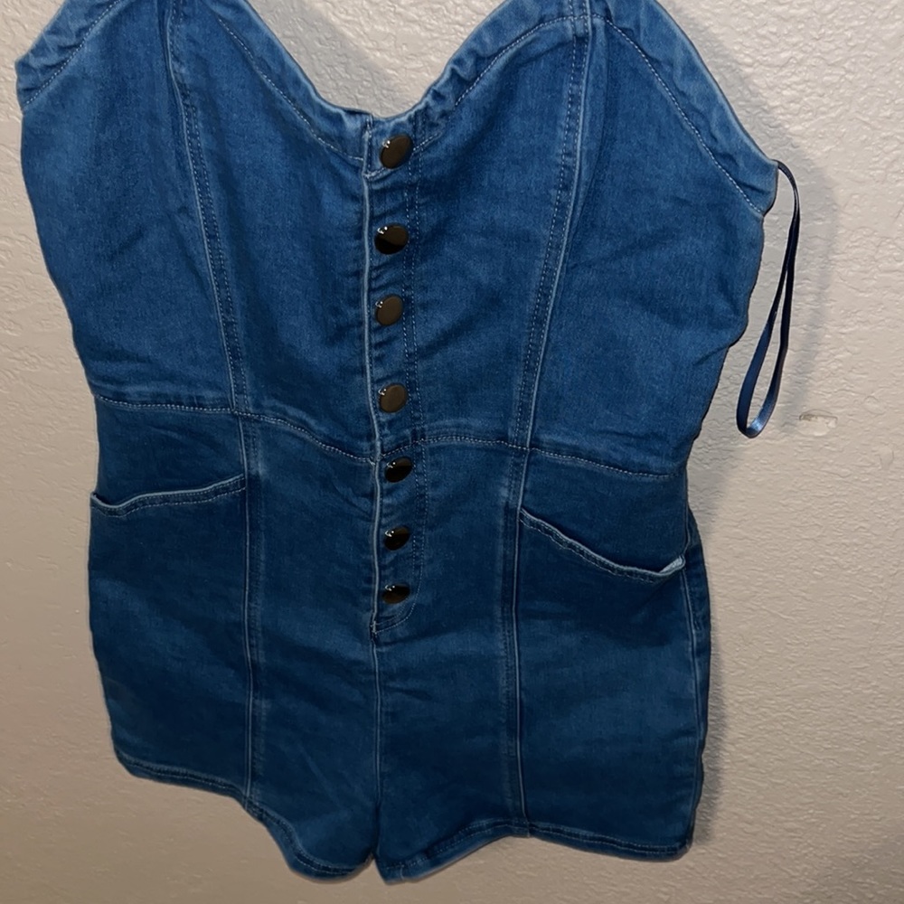 Jean romper - Picture 2 of 5
